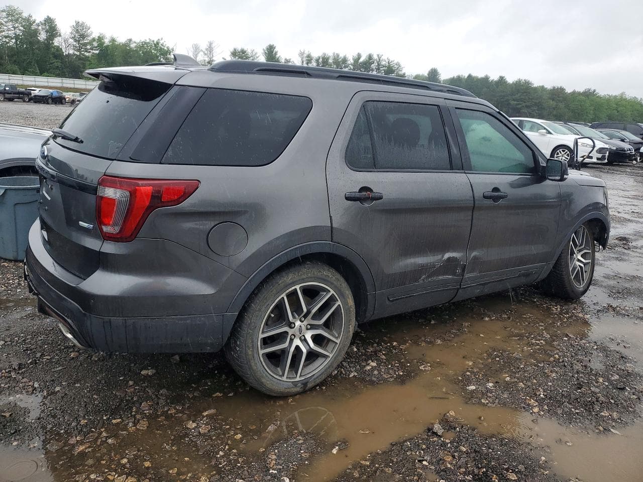 2017 FORD 12 PASS VA photo 3